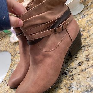 Cute Boot Heels!